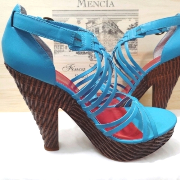 Vintage Diba Barbra Heels Turquoise Strappy Brazilian Leather Woven Design US 8 - Picture 6 of 15